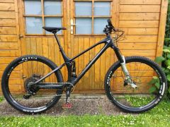 Yt Izzo XL 29