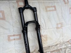 Rock Shox Lyrik Base
