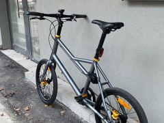 Štýlový mestský bike Kellys Yooniq