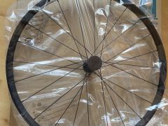 Nové 29” Shimano Mt500 boost predné koleso