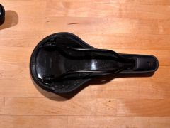 Cestné sedlo Van Rysel