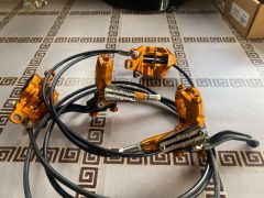 Hope Tech3 E4