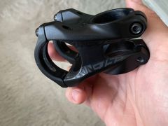 Truvativ 45mm dlzka / priemer 35mm