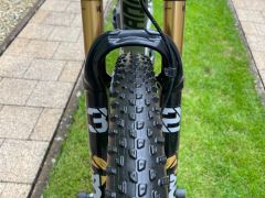 Radon Jealous 10.0 EA, 8.9kg komplet, M