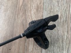 Páčka diaľkového lockoutu RockShox