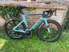 Canyon Aeroad CF SLX 7 e Tap