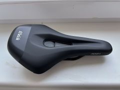 Fizik Terra Aidon X5, Syncros Belcara, Canyon