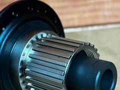 Zadný náboj Novatec D462Sb boost 12x148 32dier MicroSPline