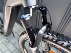 Elektrobicykel Cube reaction hybrid Pro 2022