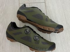 Giro Sector 46