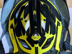 Troy lee designs prilba