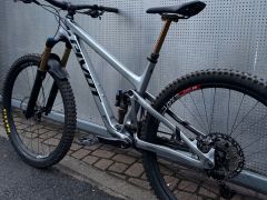 Pivot Trail 429 L 29