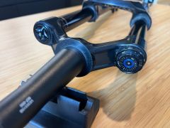 Rock Shox Lyrik Select plus D1 RC2 Charger3 160mm