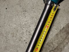 Pevná karbónová vidlica na gravel/bikepacking bike 28