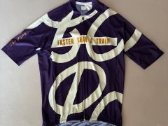 Predám limitovaný cyklistický dres Isadore Faster Than A Train 2024, veľkosť L.