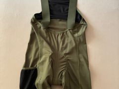 Predám prémiové cyklistické nohavice Isadore Signature BIB Shorts vo veľkosti L.