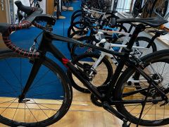 Cinelli Saeta xxs celokarbon