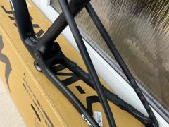 Specialized S-Works Epic World Cup Satin Smoke Granite / Metallic White Silver