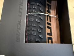 Schwalbe Racing Ralph 29x2.35&quot; Super Race Speed plášť, Tle, kevlar, bronze