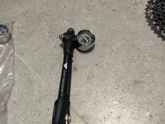 Suspension pumpa YT