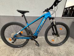 Trek poeer fly 4