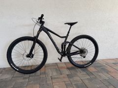 Giant Stance 2023 - nejazdený