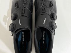 Shimano Tretry Shrc702 Carbon čierne