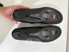 Shimano Tretry Shrc702 Carbon čierne