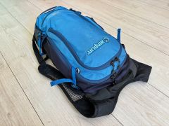 Kvalitny batoh Amplifi Trail 12 blue - polovicna cena
