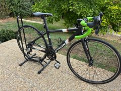 Predám kvalitný cestný bicykel Btwin Triban 500 vo veľkosti Xxxs