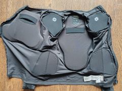 Armură Copii Fox Baseframe Pro D3O Youth (Mărime L/Xl)