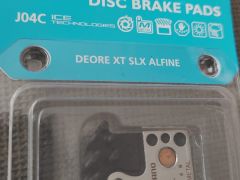 Shimano J04C brzdové platničky s chladičom