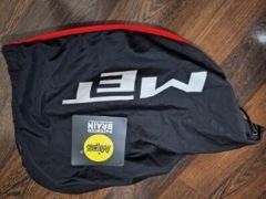 Cestná prilba MET Trenta mips