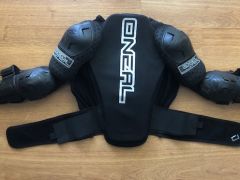 Detsky telovy chranic O'Neal Underdog Protector Jacket