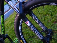 Yt industries dirt love