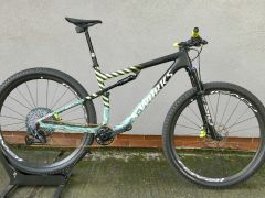 Predám horský karbon. bicykel Specialized S-Works Epic -