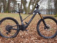 Celoodpružené elektrokolo 29"/27.5" Unno Mith Pro Custom DJI vel. S2