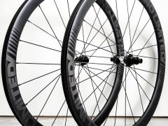 No-Limited Race 40 Disc clincher