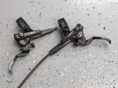 Shimano XT Br-M8120 aj s náhradnými platničkami