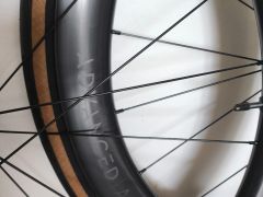 Nove (nejazdene) Newmen Advanced A.50