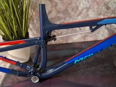 Predám krásny nový nepoužitý rám Rockmachine Blizzard 70-27 zdvih 160mm L Boost + diely