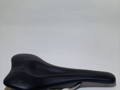 Ergonomické sedlo SQlab 612R 140 mm