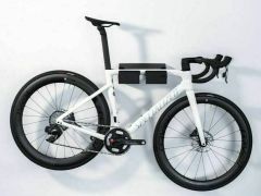 Oceľový držiak - hangR Bicycle Holder Black
