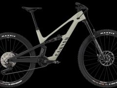 Canyon Spectral:ONfly CF 8 karbon - velkost L, v zaruke do 02/27