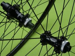 Vision Team 30 , 12x100 /12x142 , CL