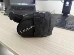Lezyne caddy podsedlová taška, 0.5 l