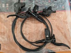 Prodam kompletni set brzd - Shimano Br-Mt410 hydraulic disc