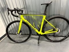 Specialized Roubaix Comp Shimano Ultegra Di2  karbónový endurance cestný bicykel
