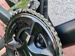 Nové silniční BMC Roadmachine velikost 56 (178-186 cm), karbon, Shimano 105 Di2 2x12 sp.