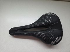 Predam damske sedadlo Selle Italia Gel Flow Lady